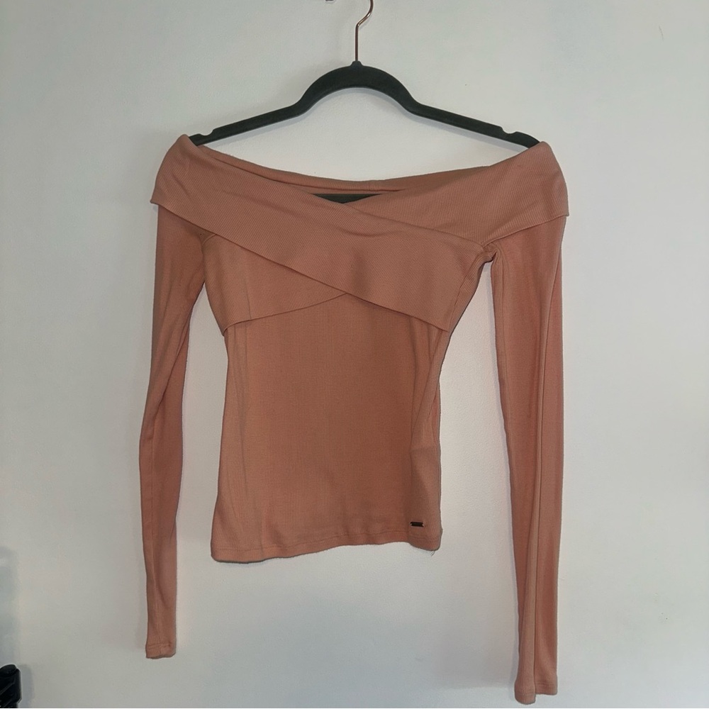 Hollister Blush Off-Shoulder Blouse